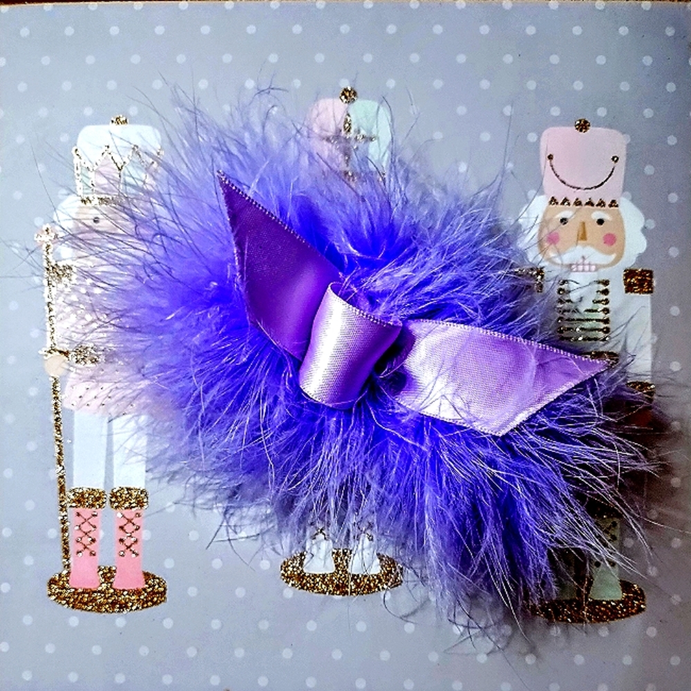 PLUME HAIR ACCESSORY MADE IN FRANCE FOR BERGDORF GOODMAN IN KEEPSAKE GLITTER BOX